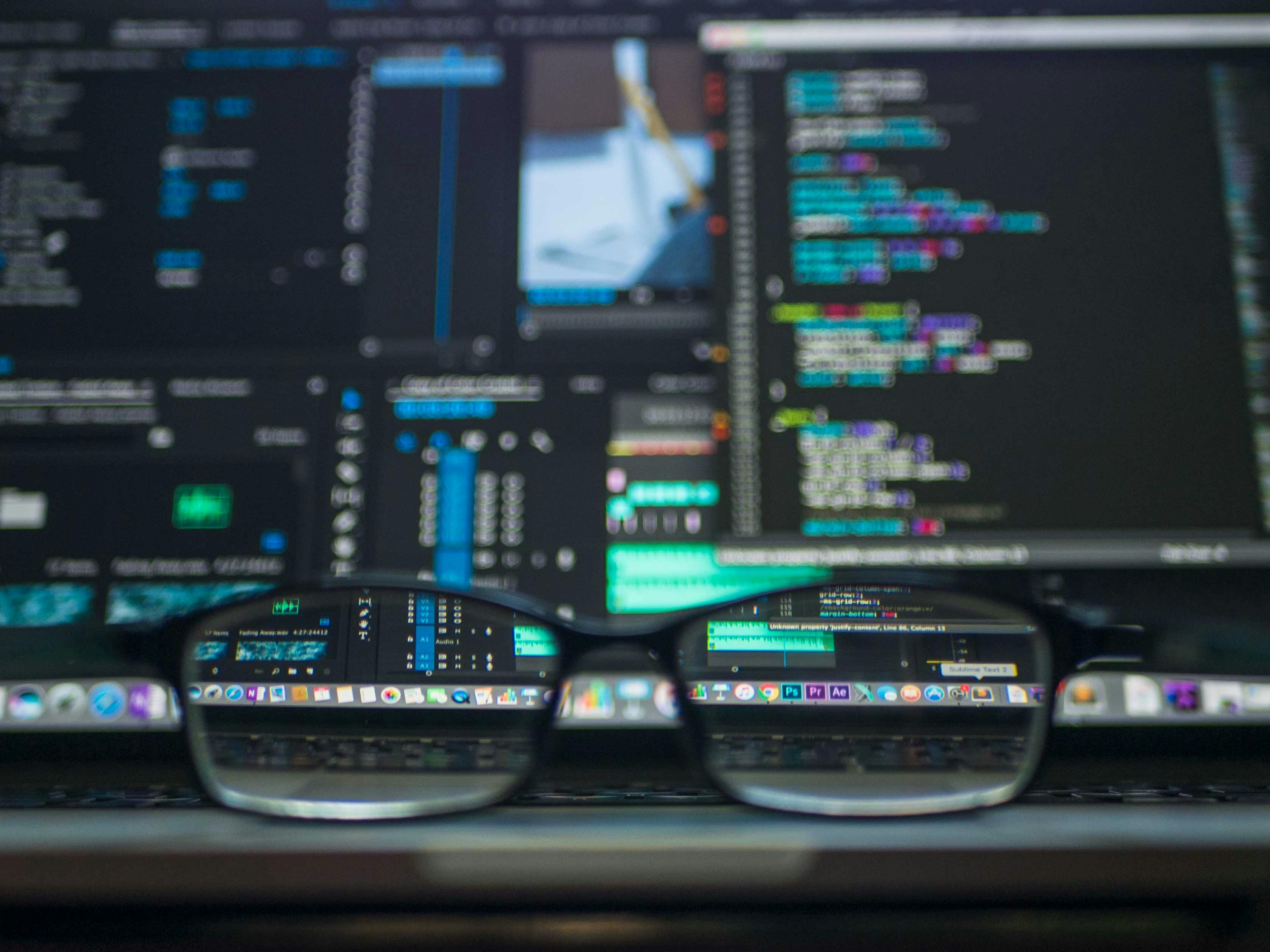 10 Best AI Tools for Code Generation (Free & Paid Options)
