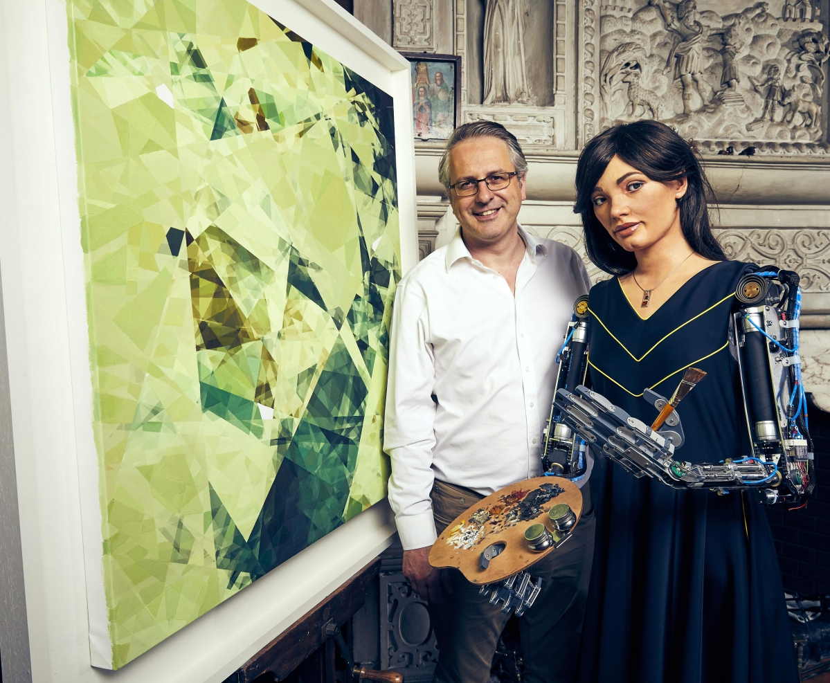 AI-DA: How the World’s First Ultra-Realistic Robot Artist Learns to Draw