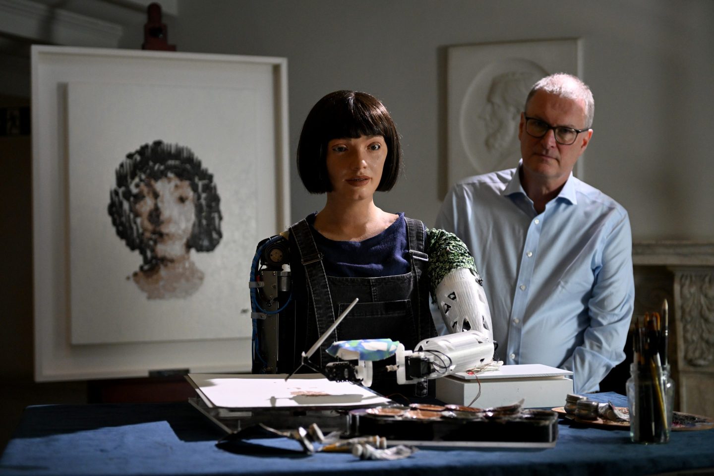 Revolutionizing Creativity: How Articulated Robotics Shapes Art Robotics