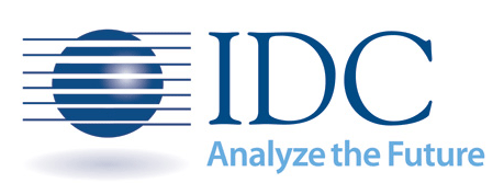 Chart showing IDC's forecast of $800 billion global AI IT spending by 2027 with banking sector adoption doubling, featuring growth trends across different industries and AI application categories