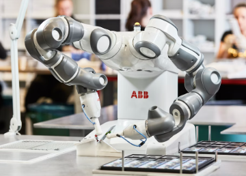 Collaborative Robotics: How a Former Apple Executive's $100M Vision is Revolutionizing Enterprise